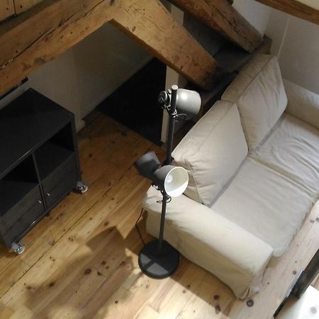 Studio Meuble Proche Conseil Departemental Du Jura Lons-le-Saunier Esterno foto