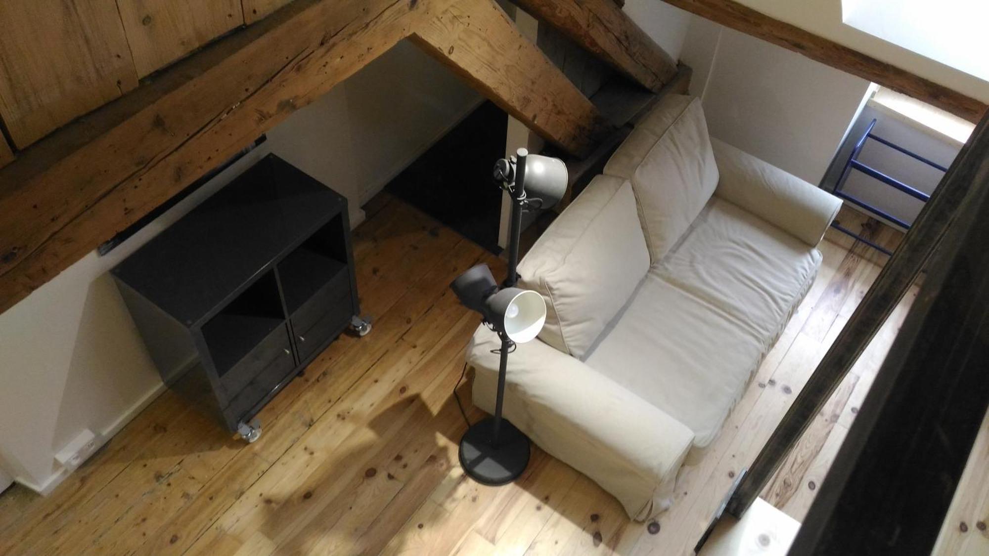 Studio Meuble Proche Conseil Departemental Du Jura Lons-le-Saunier Esterno foto